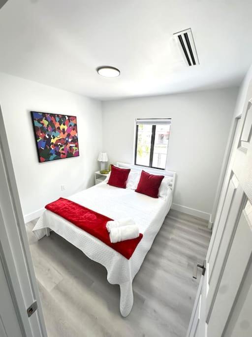 Ferienwohnung Modern House In The Heart Of Miami Exterior foto